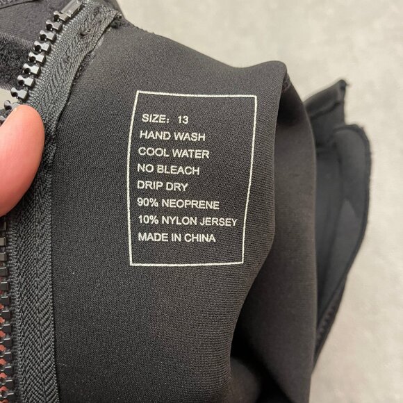 Seavenger Back Zip Spring Shorty Wetsuit Women's Size 13 - Picture 11 of 12